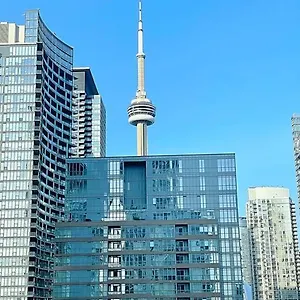 Upscale Downtown By Cn Tower Toronto